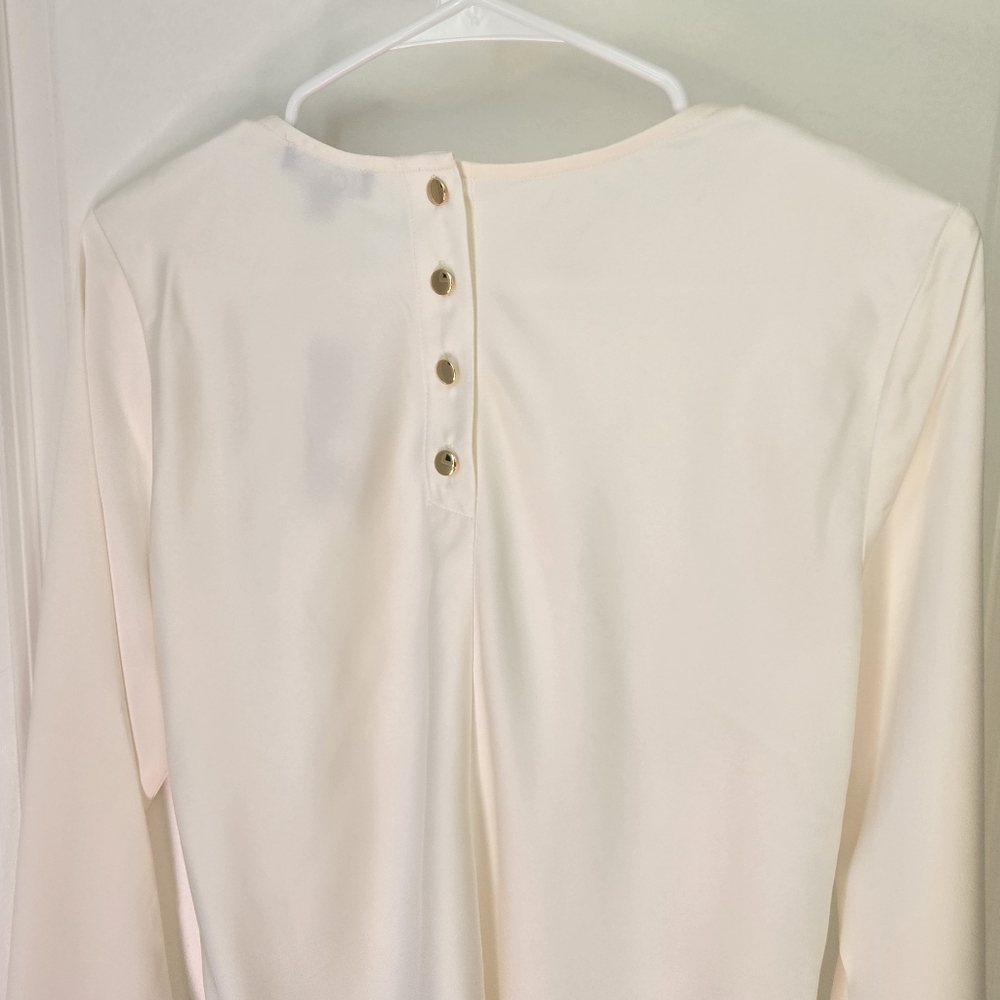 NWT J.Crew Ivory Long Sleeve Button-Back Top in Everyday Crepe - Picture 10 of 14